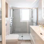 Myria Court דירה *